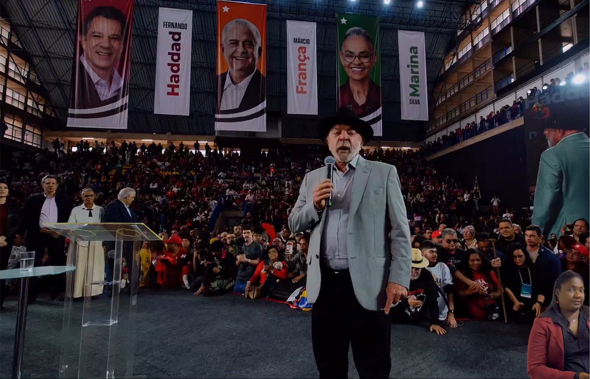 viccommie's tweet photo. Gostei da estética https://t.co/TVSE7M9loC