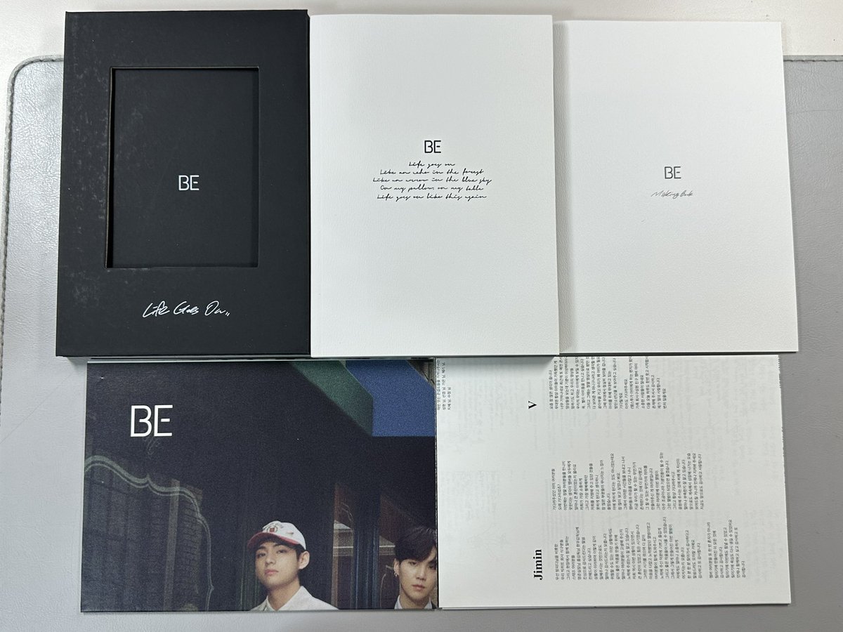 silveryeyy's tweet photo. 방탄소년단 BTS BE Deluxe Edition 비 디럭스 에디션 개봉앨범 양도 1.0
전구성품⭕️
https://t.co/vMT14t5GHZ
오픈채팅 답이 좀 더 빨라요🙃

rm 알엠 진 suga 슈가 jhope 제이홉 지민 v 뷔 정국 김남준 김석진 민윤기 정호석 박지민 김태형 전정국 life goes on https://t.co/VPy25pAAU7