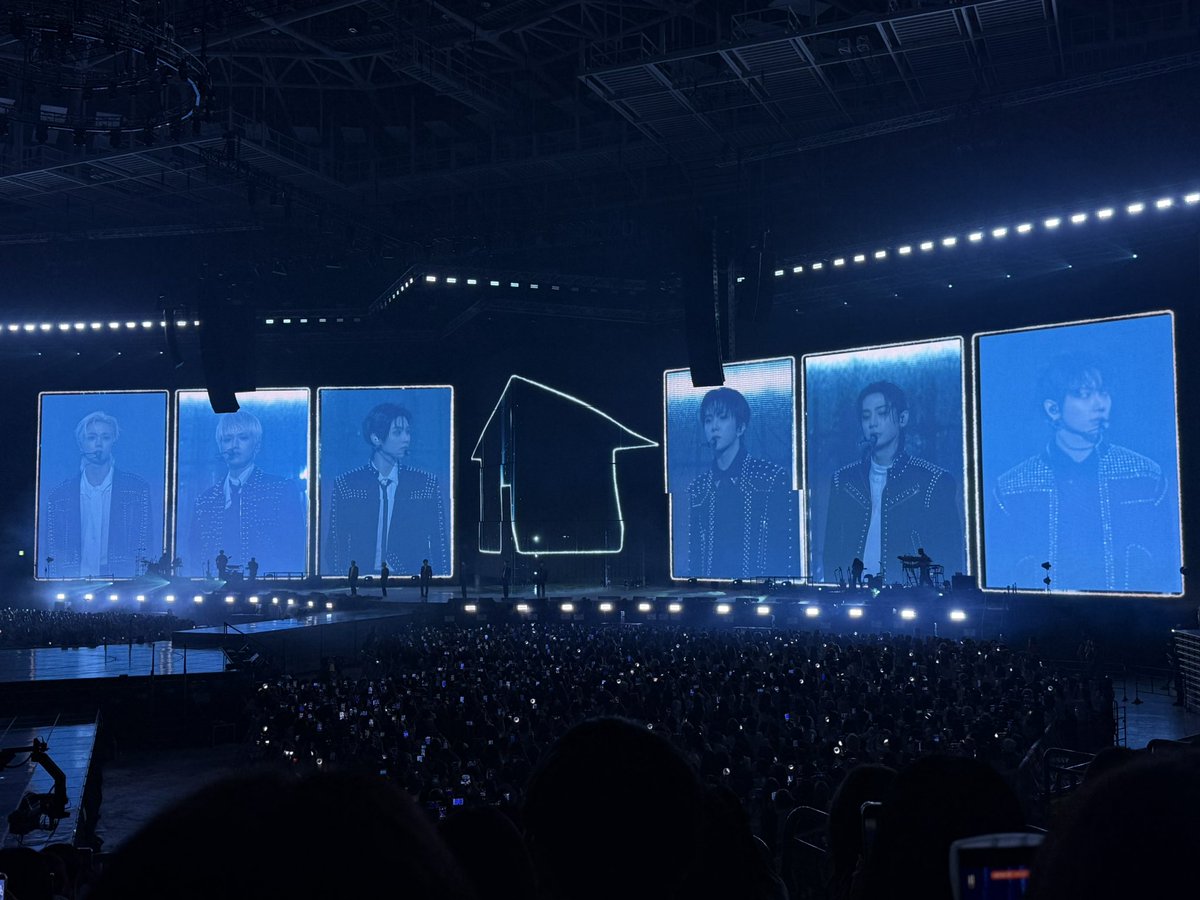 Ttul21's tweet photo. 즐거웟..다 https://t.co/b9Xdc9iHTd