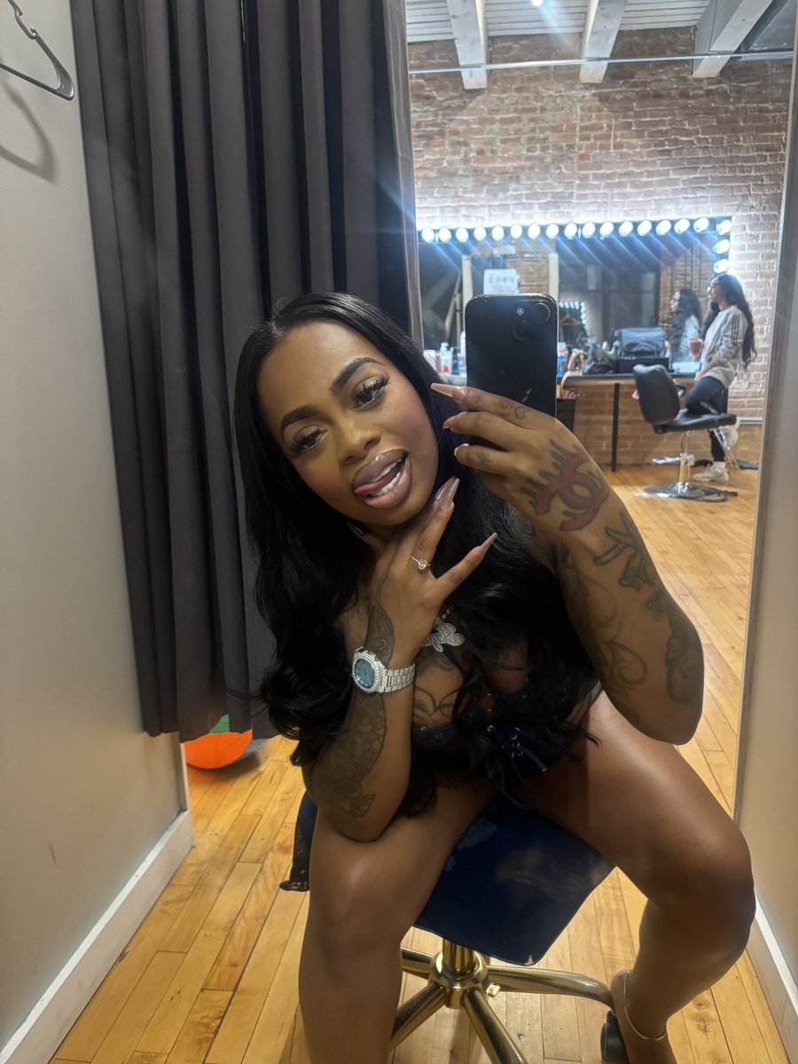 Skylardiamond26's tweet photo. Okayyyyyyyyyy https://t.co/4ivdQZc0UG