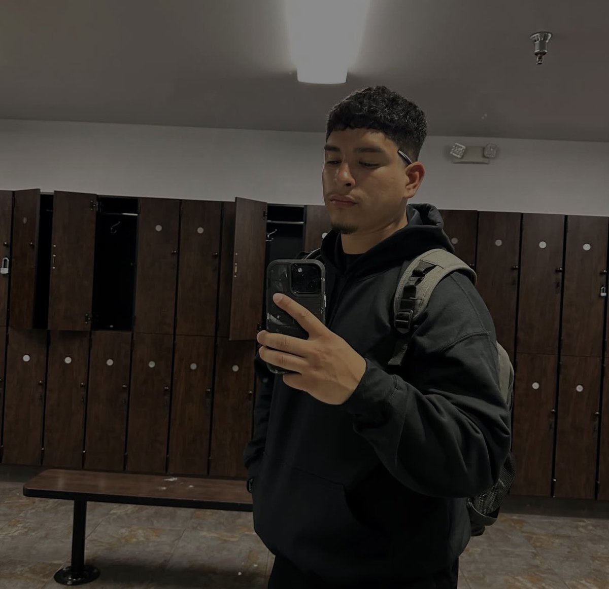 alpha1llest's tweet photo. I have to slow down and realize I’m all I have 🧩 https://t.co/WOknOEjPUF