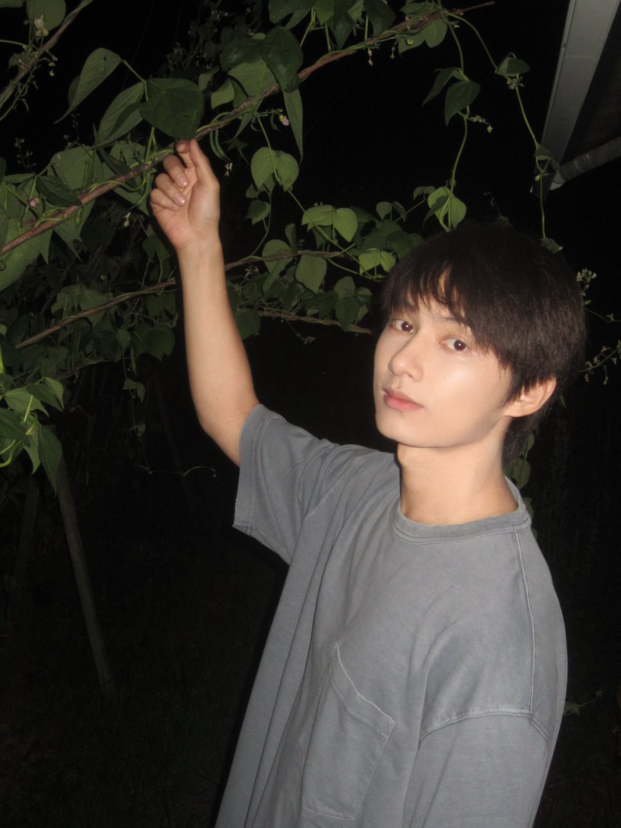 fortunatecarat's tweet photo. thank you for the meal junhan https://t.co/scpMsYXiiH