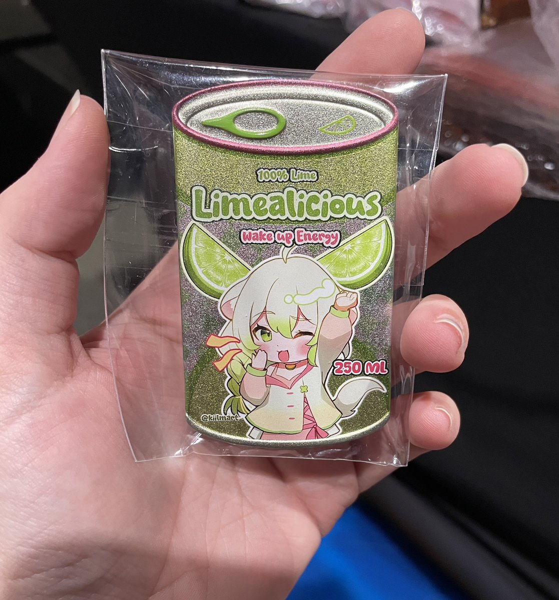 kiilmavt's tweet photo. @Limealicious I have this metal pin at B3 as well!! And a print 💕 https://t.co/Wl6U7liWdP