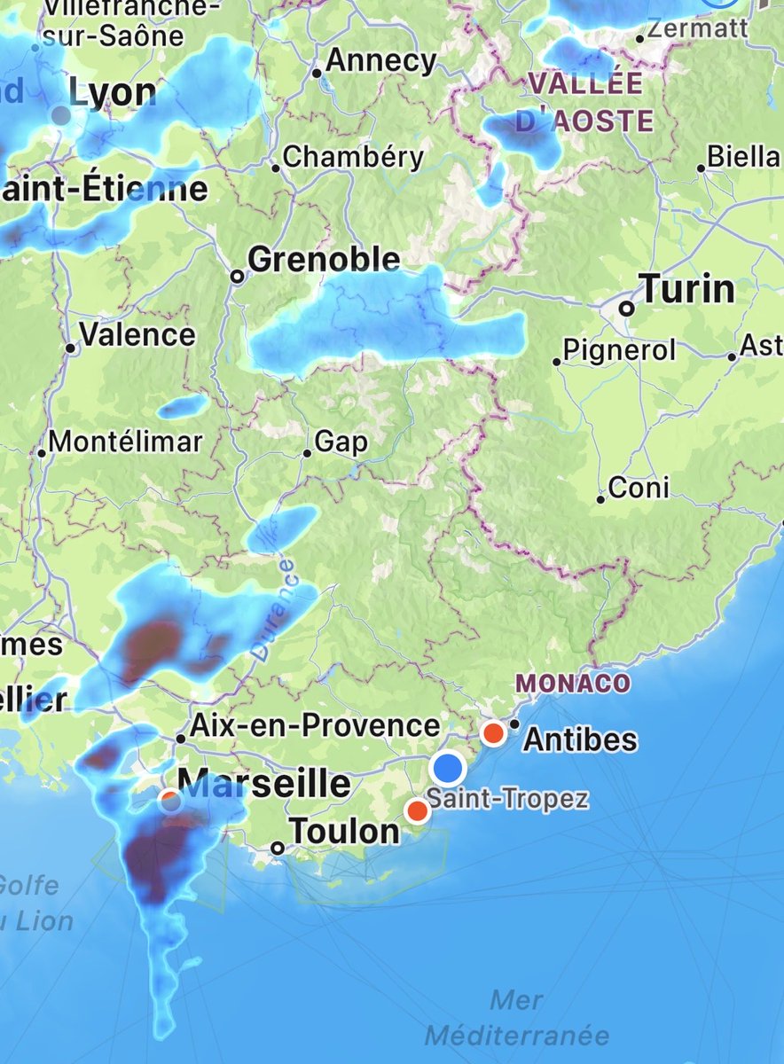 Pascal_Tchoupie's tweet photo. Bon ben bon ben… c’est pas gagné 
On aura à nouveau tout rangé pour rien et la voiture restera cracra 🤣 https://t.co/7LztVaTEub