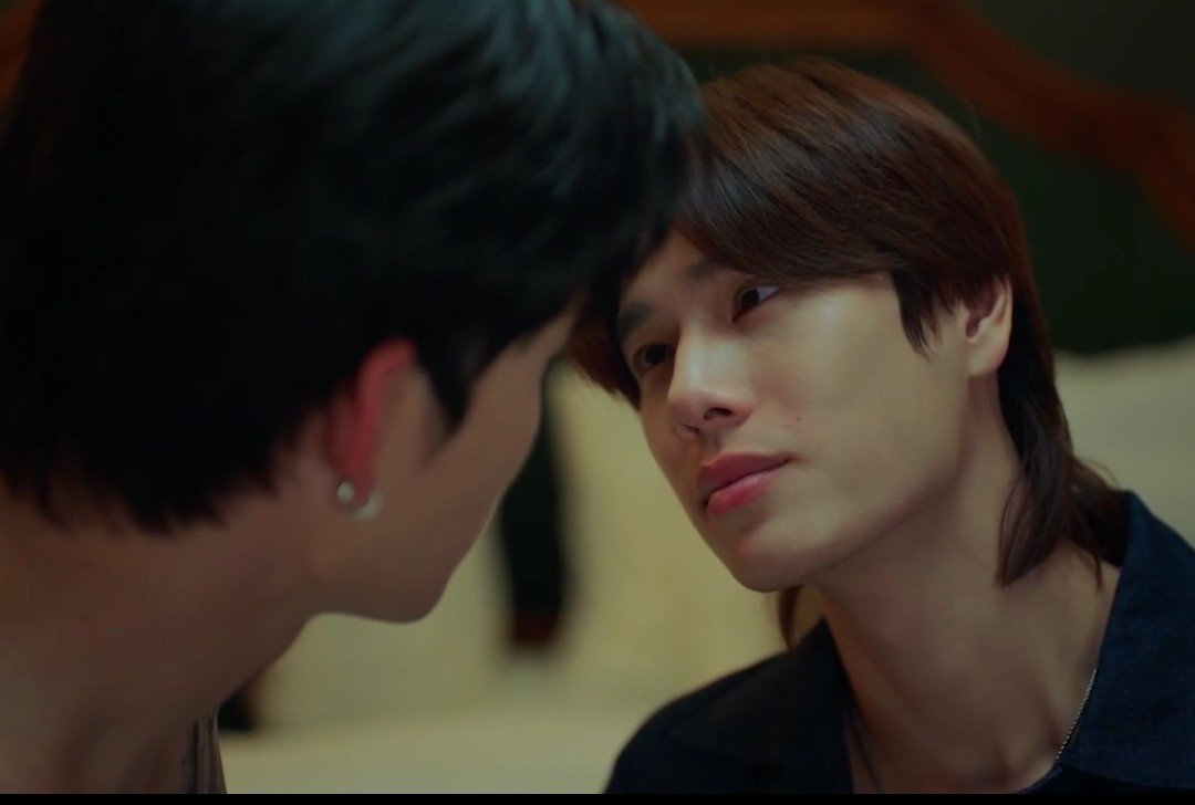 Madebytaba's tweet photo. Idk how to flirt but I'll give you my puppy eyes until u eat me raw kiss me senseless 

#PeachAndMeSeriesEP3 https://t.co/1EMnvNUWQf