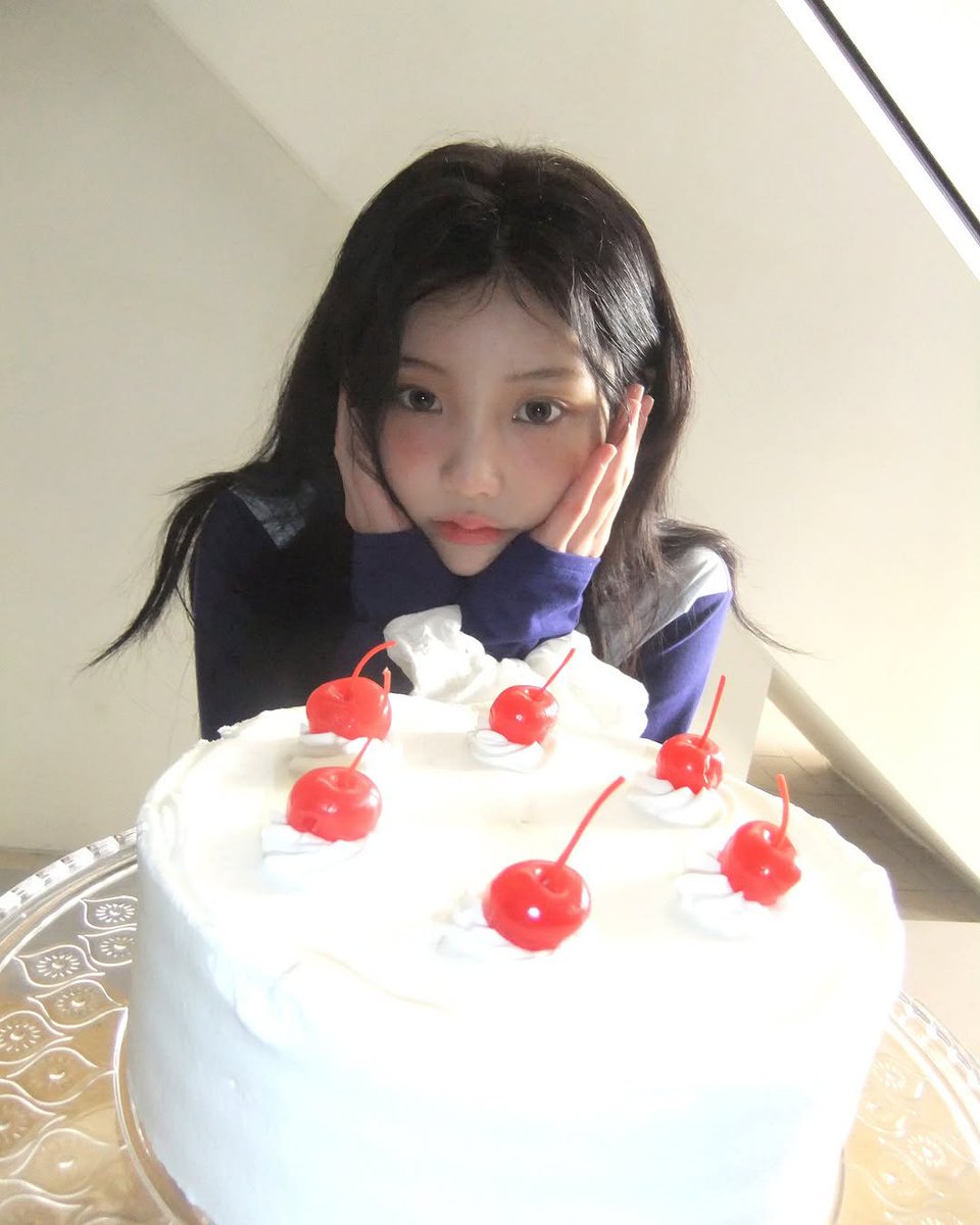 원hee. 🐿 tweet media