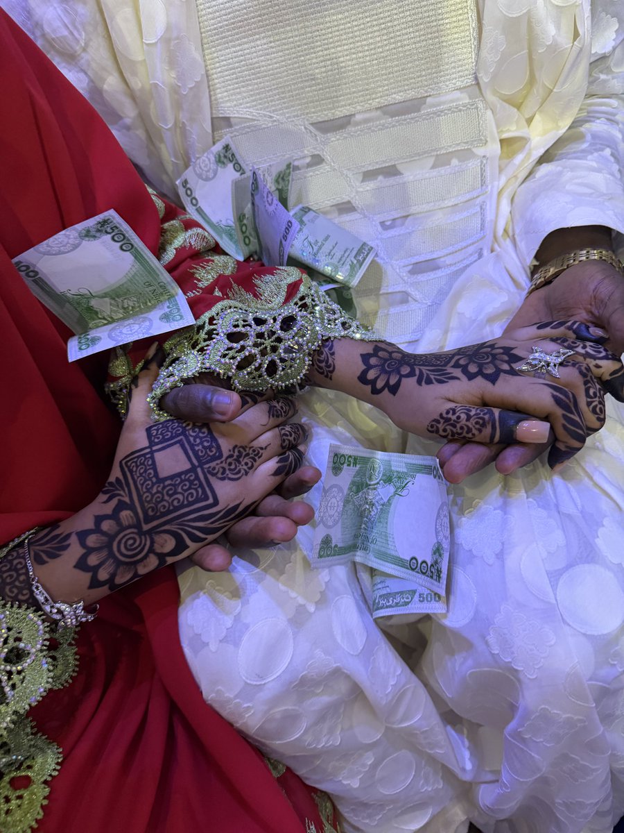 Gayu_BTC's tweet photo. Alhamdulillah, officially out of the bachelor's league.

Now a married man.🙏 https://t.co/XIyRRV0iaM