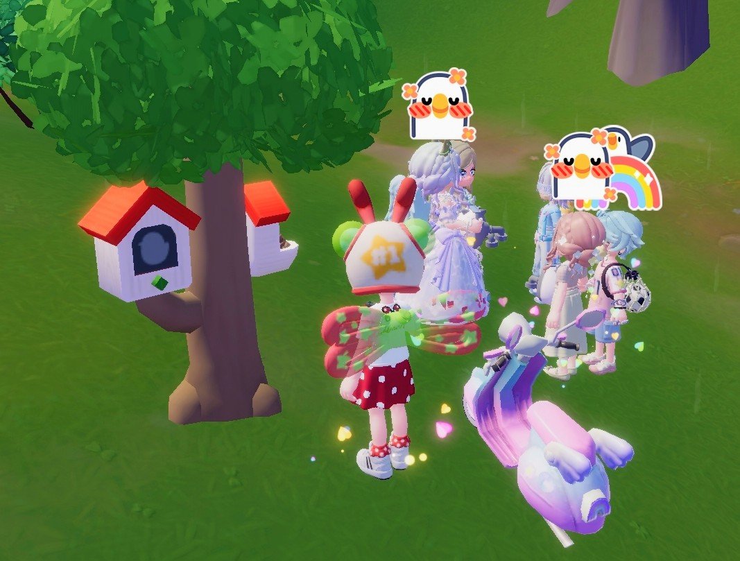 nyansnya's tweet photo. #ハートピア と言うゲームで虫や鳥のクエスト多すぎるので自分で虫捕りイベントを開催してみたら4人集まった🦋
トンボコーデ👚を着てたけど写真撮り忘れちゃった❢鳥探しイベントの画像でも上げとこ(´._.`)
#レインボークジラ もせっかく録画したし上げとこ🐋 https://t.co/sbIcfXbgf7