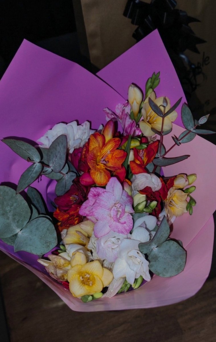 lucianarodeiro's tweet photo. El lenguaje de amor más lindo de todos💐 https://t.co/mFzfd9dvXt
