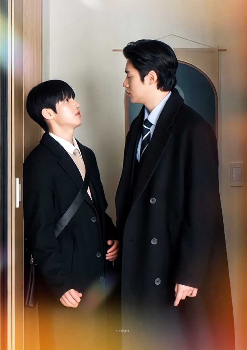 bbubu_95's tweet photo. Size difference mereka membuatku gilaa😭😭

#TheProsecutorsProposal https://t.co/WMUqMz11oT
