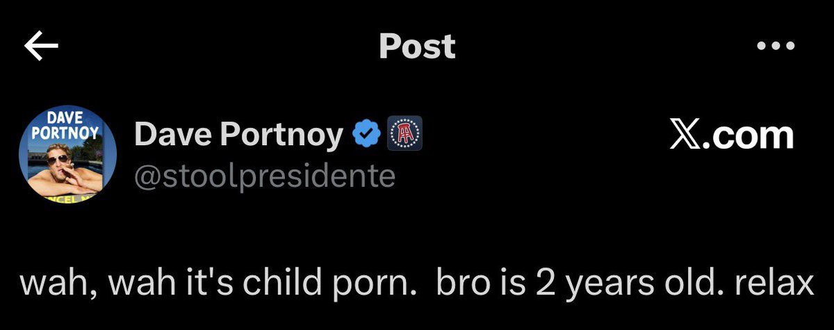 _k_pn's tweet photo. Dave Portnoy being a pedophile😂😂😂 https://t.co/RVUNDME32v