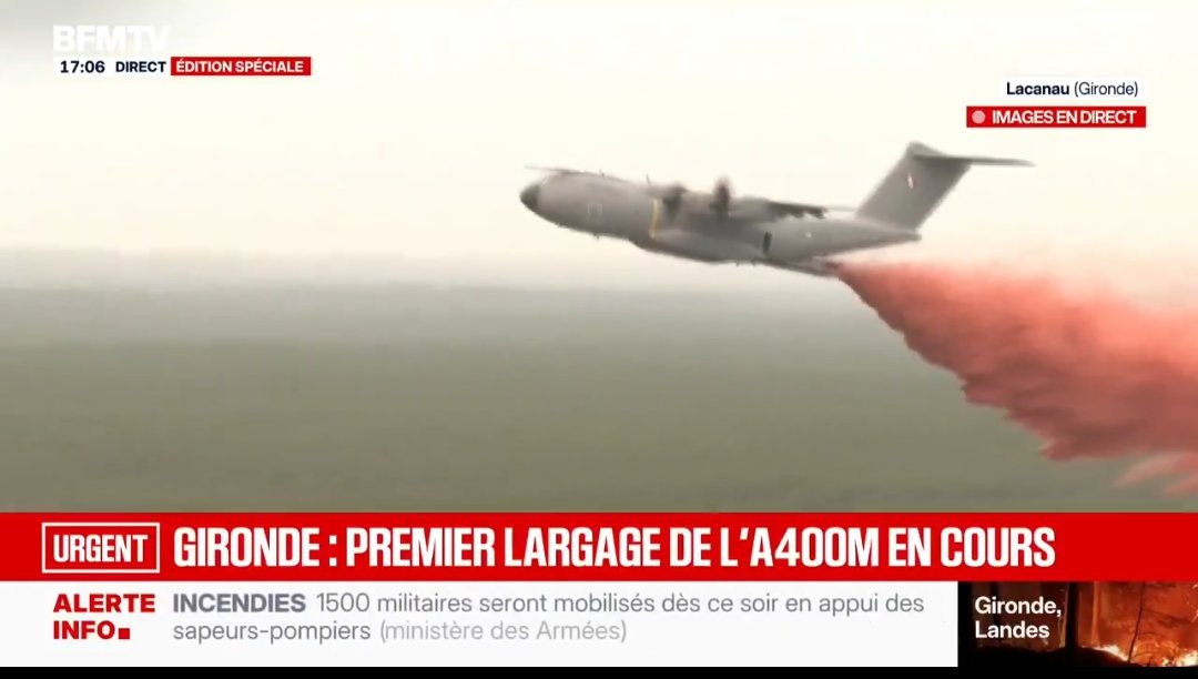ReinaldoDMM's tweet photo. 🚒 A400M 💦

Primer lanzamiento por parte de un A400M🇫🇷 de varias toneladas de retardante en condiciones reales e ideales en Gironda, Francia. Nótese que la superficie del lugar es extremadamente plana.
Avión usado: A400M F-RBAX #BLADE38. https://t.co/mc7zv5G2hW