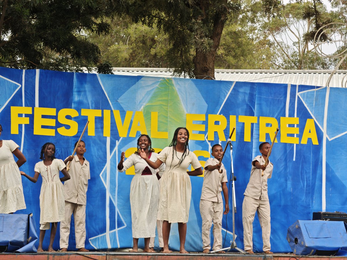 ChinaEmbEritrea's tweet photo. Happy #FestivalEritrea2026! 🇪🇷✨

The energy at Expo Grounds right now is absolute golden! 💫🎶

So glad to join the celebration and check out the incredible ehixibitions and performances at EXPO from 3 religions, 6 Zobas and 9 ethnic groups, all from the one and only Eritrea. We left the festival with a bunchl of souvenirs and also a sip of the incredible Eritrean Mies (honey wine).   

Enjoying every single moment! ☕🥁