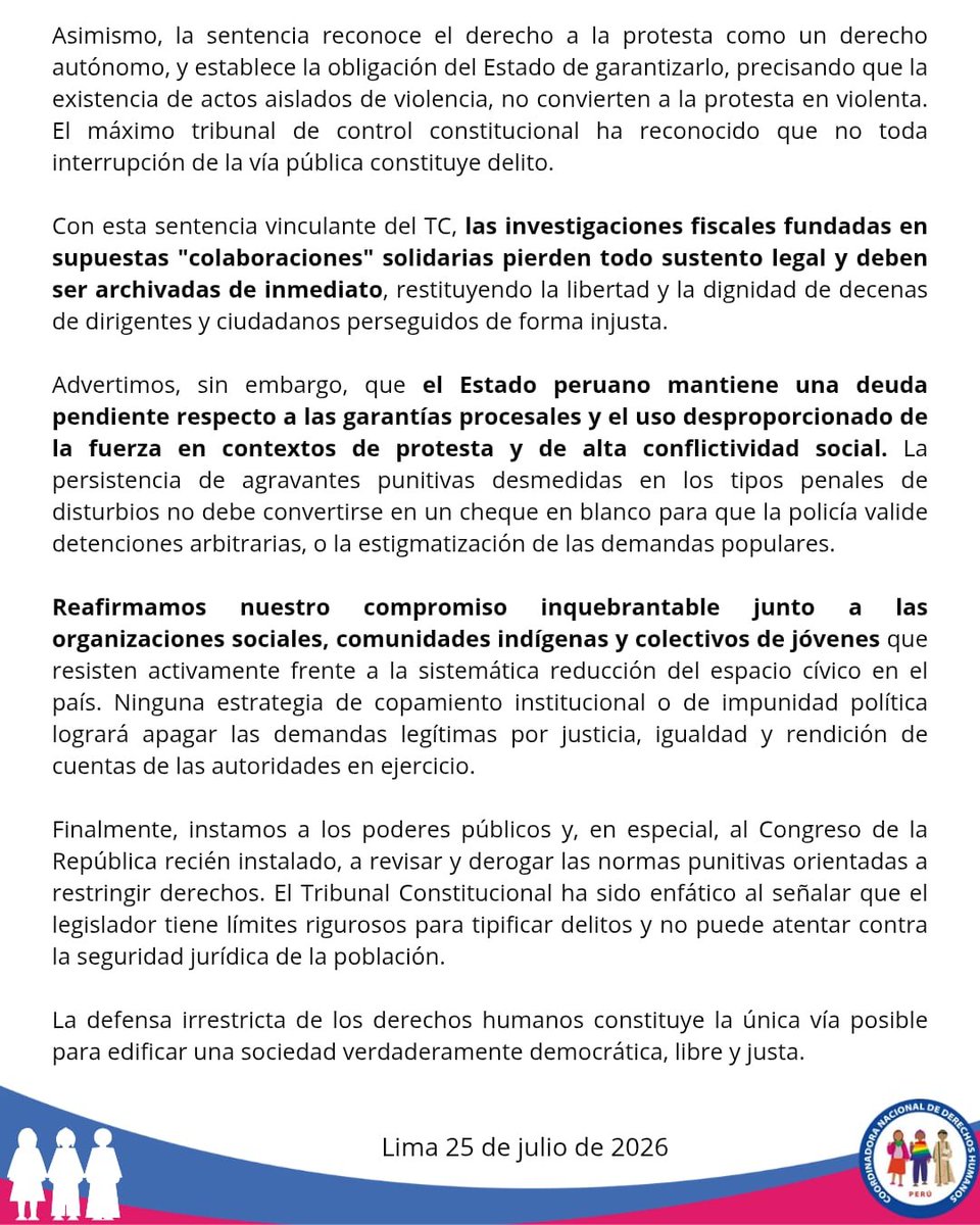 cnddhh's tweet photo. 🚨 #Pronunciamiento | Destacamos el fallo del Tribunal Constitucional que declara inconstitucional la criminalización del apoyo solidario a la protesta (DL 1589). ⚖️🇵🇪

​La resolución establece que la ayuda humanitaria y el soporte organizativo son partes protegidas por el derecho a la libertad de reunión. Corresponde el archivo inmediato de las investigaciones fiscales iniciadas bajo esta norma.

​Exigimos el respeto irrestricto a las garantías procesales y al derecho a la protesta en el país.

​📄 Pronunciamiento oficial 👇

​#DerechosHumanos #EstadoDeDerecho