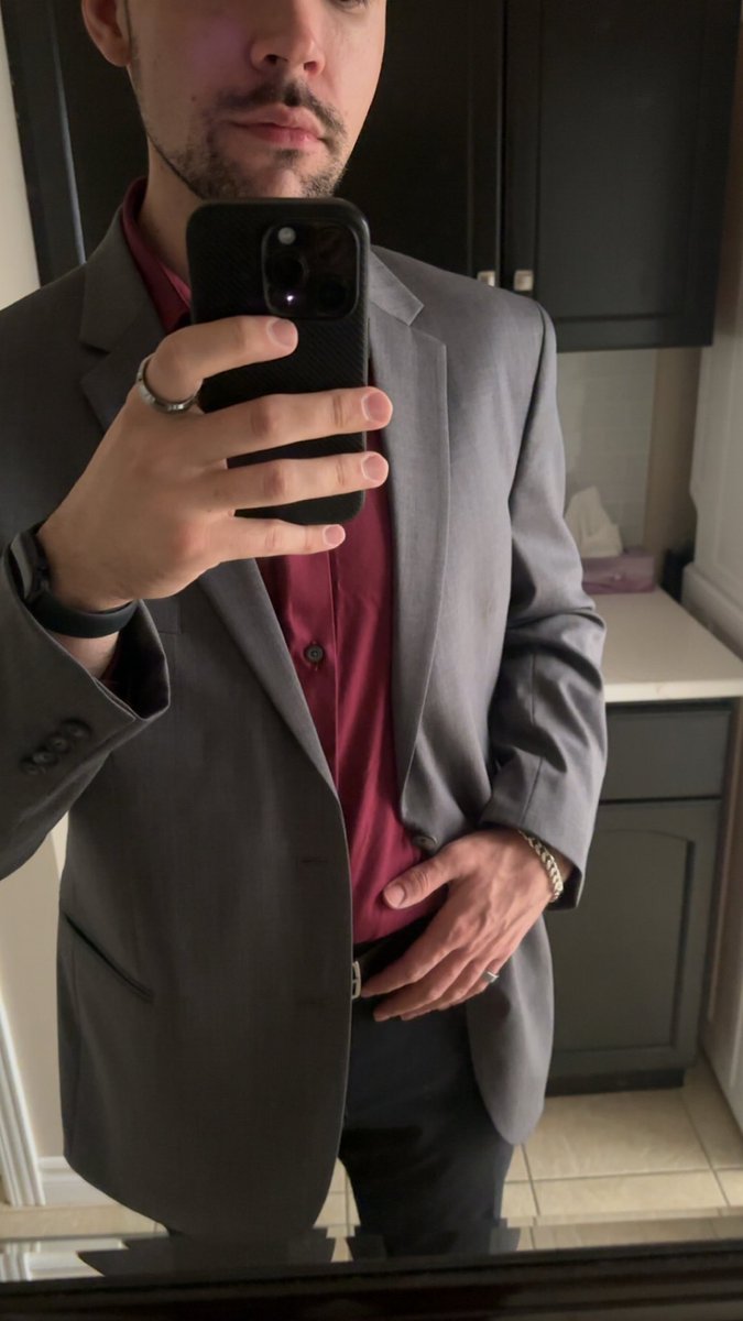 TheRambition's tweet photo. Going to a wedding today https://t.co/Hlz2pUZkzh
