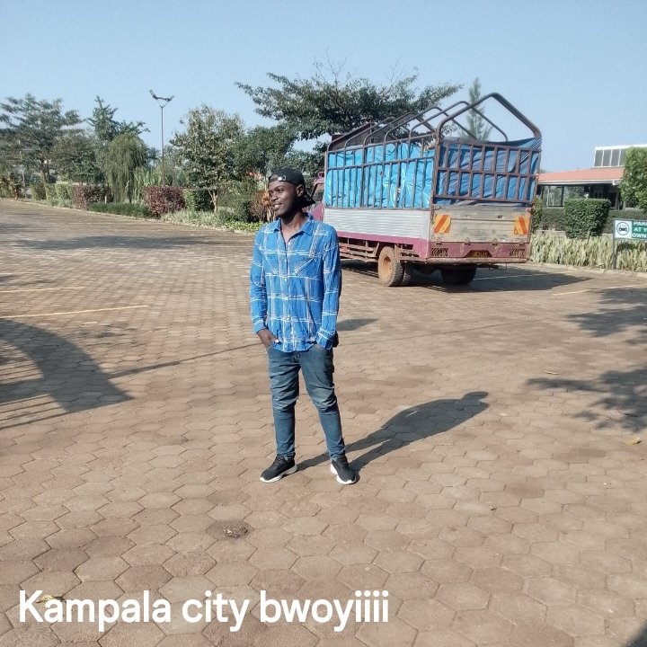 zigafix's tweet photo. Hello everyone.if your living a single life like me say hello to me 🫡🤝 https://t.co/f3Hm6HG6wF