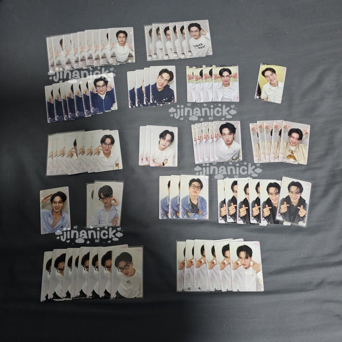 jjinanick's tweet photo. รูป1 =20/1ใบ 3ใบ50฿
รูป2=40฿/1ใบ 3ใบ110฿

จัดส่ง40฿ 
นัดรับที่สามย่านได้ วันที่ 1 / 2 ค่า 
#งานมหกรรมนิยายนานาชาติ2026 https://t.co/VVujaVQhdg