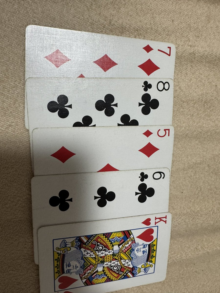 shidax008's tweet photo. ストフラチャレンジ

🃏を除いた52枚のトランプをシャッフルして、上から引いた時、ストレートフラッシュが出たら勝ち
※1日4回まで

6日目【さよーならまたいつか】 https://t.co/Hb6EufwNBd
