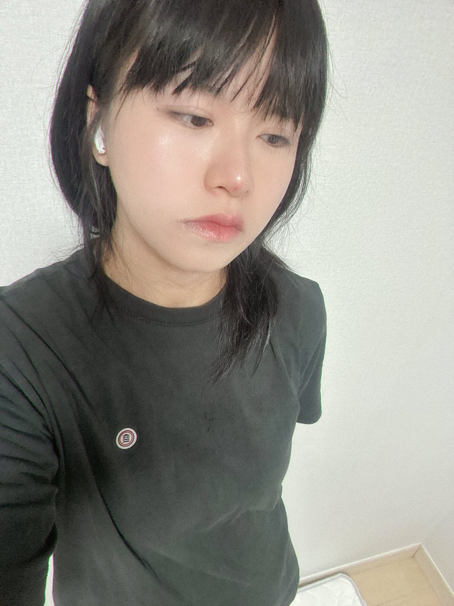 나은(naeun) tweet media