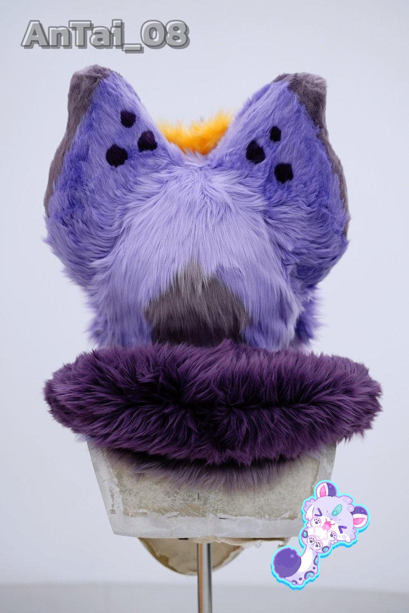 AnTai_08's tweet photo. 🦇The head of a bat only needs 400＄
（Freight not included）
Present a variety of gifts🎁
Head height up to 28
Head circumference up to 62
🔥If you want to buy it, you can chat with me privately.🔥
@TheDealersDen 
#fursuiting #fursuitmaker #fursuit https://t.co/kWoHp2zgBt