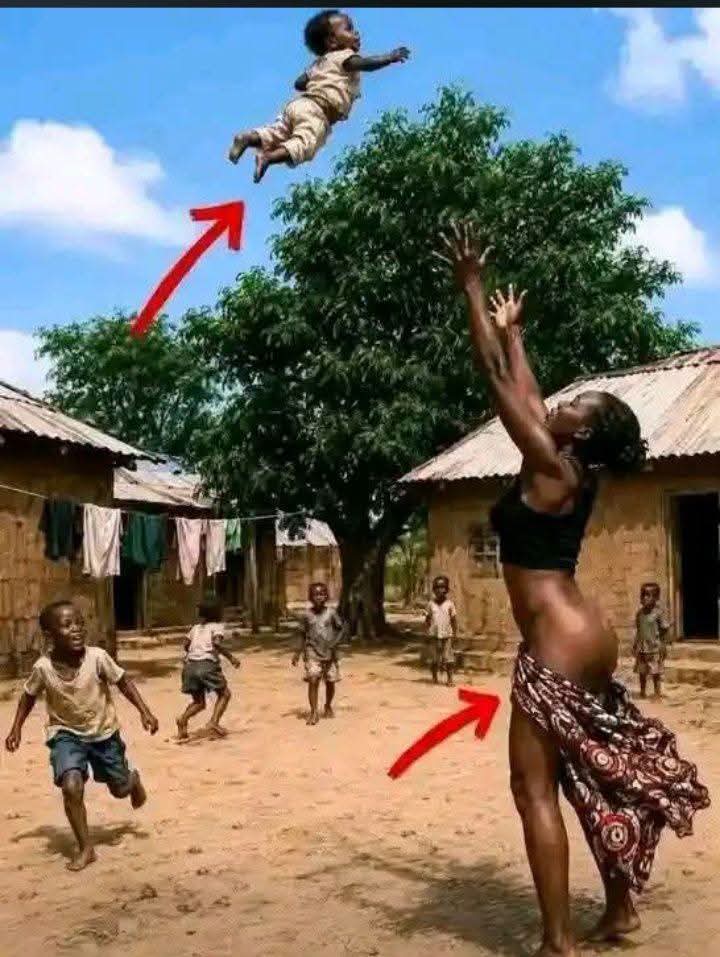 JamesAwuru1's tweet photo. Save the baby or the wrapper ? Be honest. https://t.co/RlnAFkeEbR
