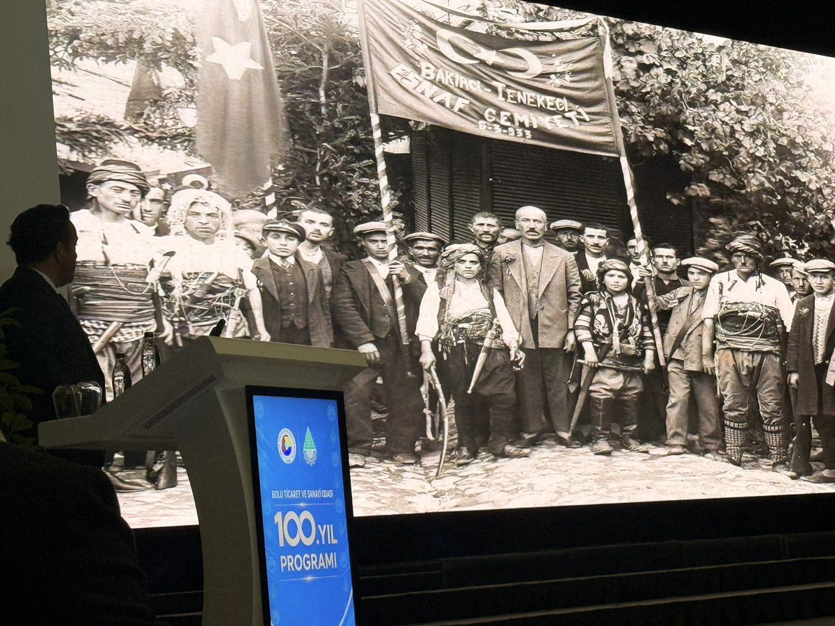 ergundemir_'s tweet photo. Bolu Ticaret ve Sanayi Odamızın 100. Yılı programındayız.
Nice 100 yıllara… 🇹🇷✨ https://t.co/n8bYJolWox