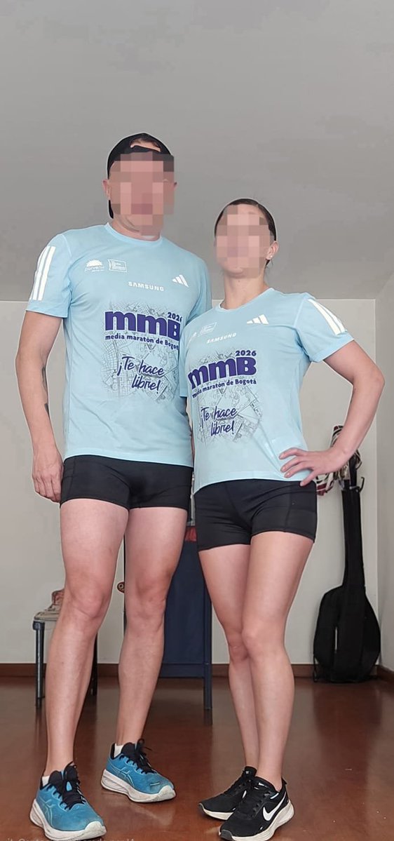kju2431's tweet photo. Mañana en la mmb, hoy calentando 🏃‍♂️🏃🍌🍑💦🥰👋❤️🏃‍♂️🏃 https://t.co/8xoS1bcGRd