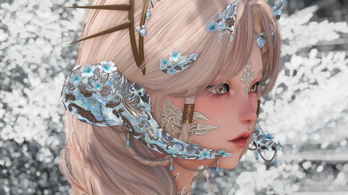 birbvanilla's tweet photo. new crystal for the one and only https://t.co/q1xKq3ninL
