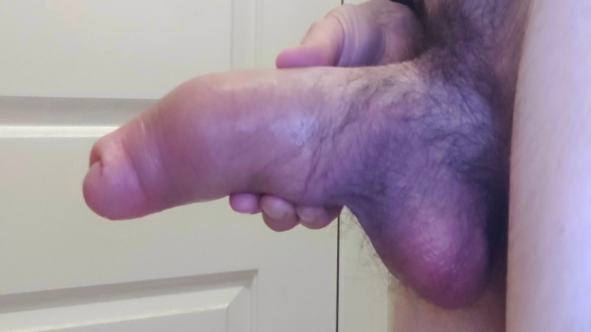 chrizpy89's tweet photo. growing fat https://t.co/RDfNZ8tlOh