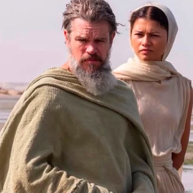 lorxell's tweet photo. The fact that Zendaya was paid to spend her whole 4minutes screen time traveling  to literally all the places they shot just to always look disappointed at Matt Daemon is killing me 😂 https://t.co/1En6Qgvlsh