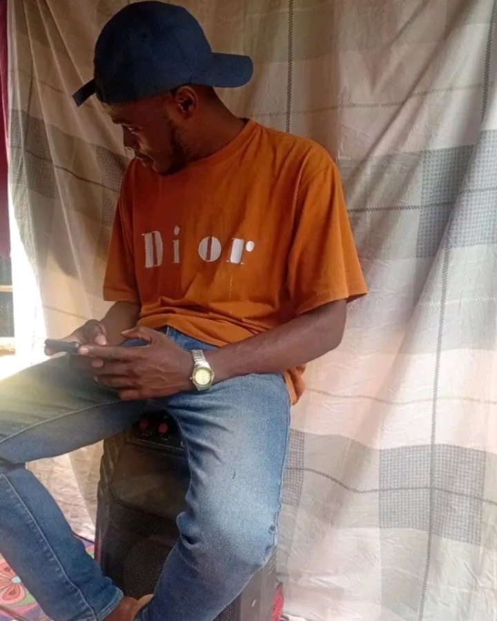 zigafix's tweet photo. Mr him https://t.co/HfCgf7lG7R
