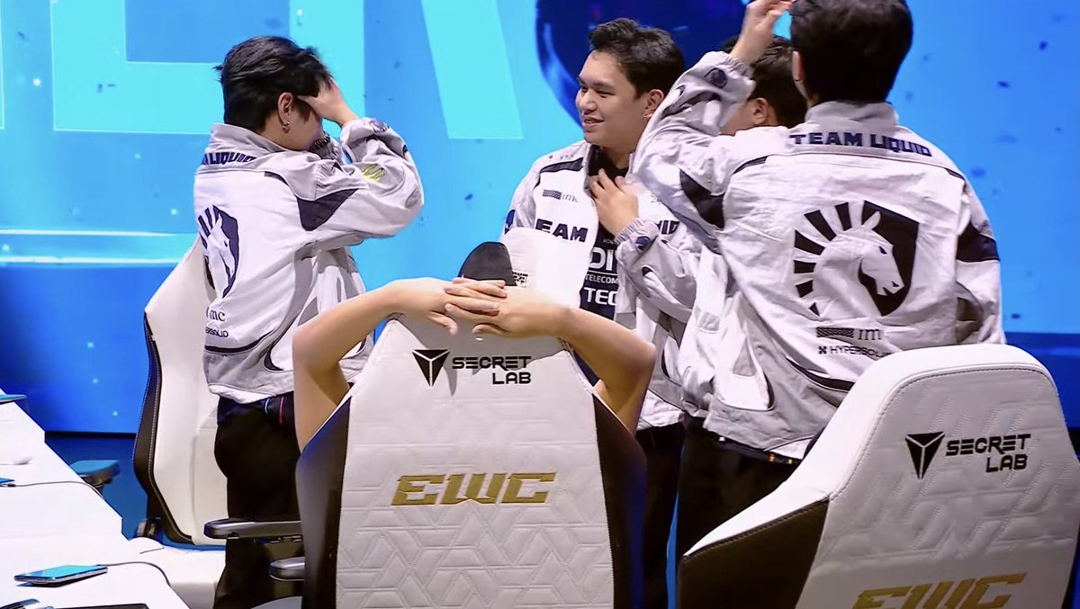 TwoOrNothing's tweet photo. My bbs 🥺 not the run we expected, but clearly, the MSC trophy isn't for us this time. Gotta learn things the hard way sometimes. 

Karltzy, you are still and will forever be the GOAT. No amount of questioning and loss could ever change that!

Come back stronger, @teamliquidph! https://t.co/flgKStrAtV