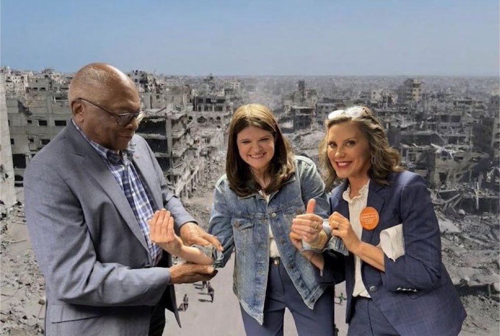 HonestColtsFan's tweet photo. @HaleyforMI @gretchenwhitmer @ClyburnSC06 Rolling up the sleeves to collect more @AIPAC donations https://t.co/GiY5Qz5FFZ
