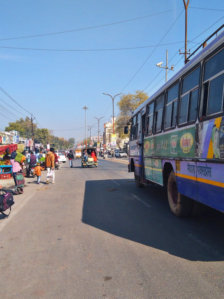 nomadic_hippiee's tweet photo. Just look at the buses running from Rajasthan to Mumbai. How can anyone travel long distances in these scraps? Corruption is at its peak. Is this really enough for our society? When will people finally be able to live in a good environment and enjoy basic well-being? #saveindia https://t.co/BECnXaqZKQ