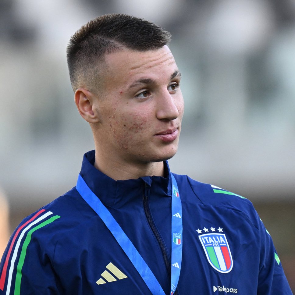 IFTVofficial's tweet photo. 🚨 Amorim wants Camarda to stay at Milan

“He has to stay with us. I really believe in him, and he’ll be with us this season.” https://t.co/eydtn2WlSQ