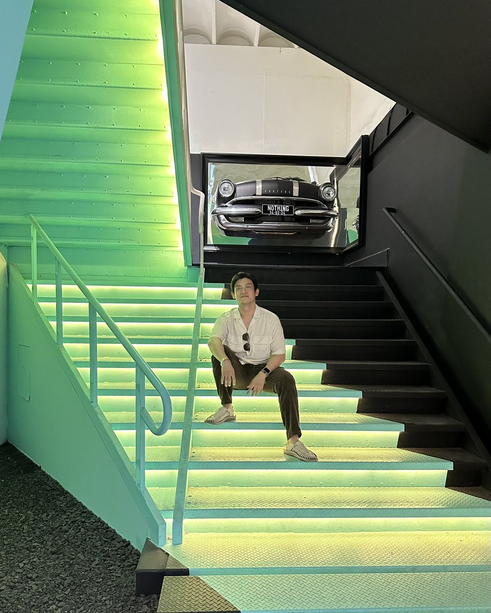 AdamLiemm's tweet photo. Foto apapun asalkan di museum https://t.co/p0MiJUATF8