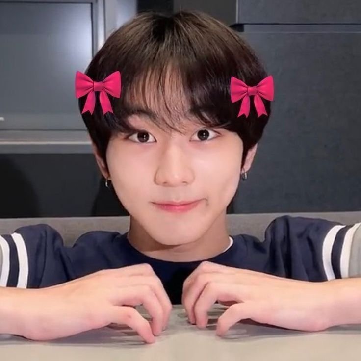 Lucifertxxth's tweet photo. Drop the tags and I'll ask the Dream Fairy to leave chocolates, candies, and a unicorn at your dream doorstep. 🍬🦄✨

엔진은 공정함을 요구합니다.
#EN_MISTREATMENT_UNacceptable
#BOYCOTT_BELIFT_FOR_OUR_SEVEN https://t.co/0PfyAiFMkk