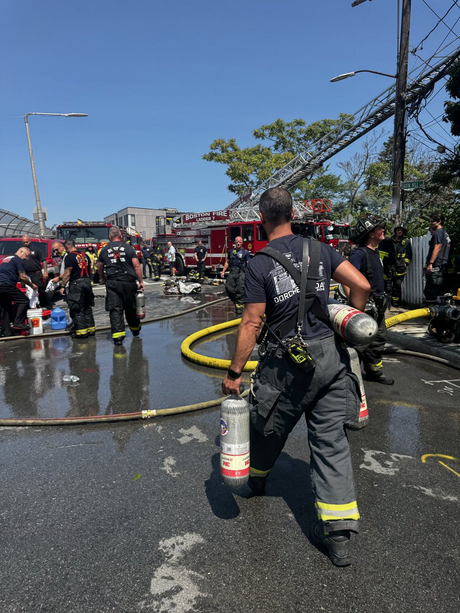 BostonFire's tweet photo. Thank you A10 @BostonSparks for much needed rehab along with W12 &amp; W25. You keep us ready !! https://t.co/9c8LumQRsk