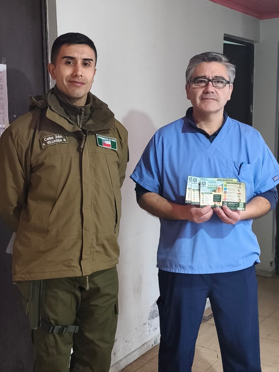 CarabNuble's tweet photo. 🐾 Carabineros de Retén #Recinto realizó en #Pinto una jornada preventiva sobre tenencia responsable de mascotas con vecinos del sector, entregando recomendaciones para el cuidado, identificación y bienestar animal, promoviendo una convivencia segura y responsable. https://t.co/Xn9fGZw10I