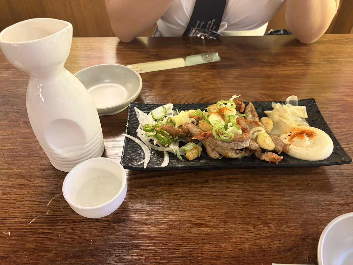 Siro_Kum0's tweet photo. 久しぶりの日本酒 https://t.co/L3oWoaHu4J