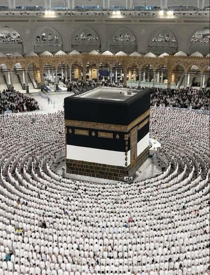 MatthewWad3527's tweet photo. Alman Milli Takım Oyuncusu Bauer ;

"Namaz Kılarken Huzur Bulduğum
için İslam'ı Kabul Ettim.." https://t.co/LzGJrANRIH