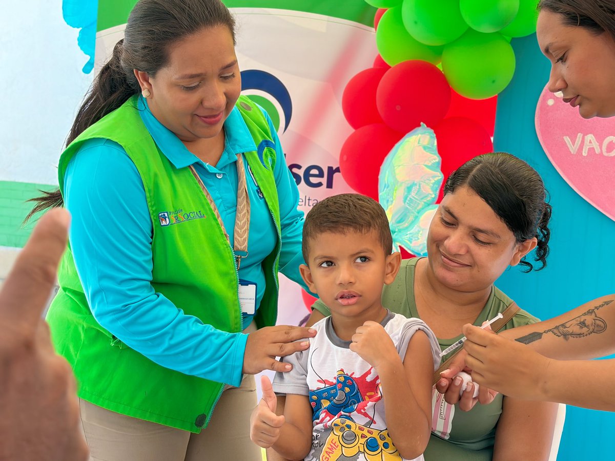mutualser_'s tweet photo. ¡Los más pequeños ya están protegidos! 💚

La Jornada Nacional de Vacunación ya está en marcha y en Ciénaga los niños y niñas están iniciando, completando y reforzando sus esquemas. Cada vacuna aplicada es un paso más hacia una infancia saludable. https://t.co/3S1QBaueZ9