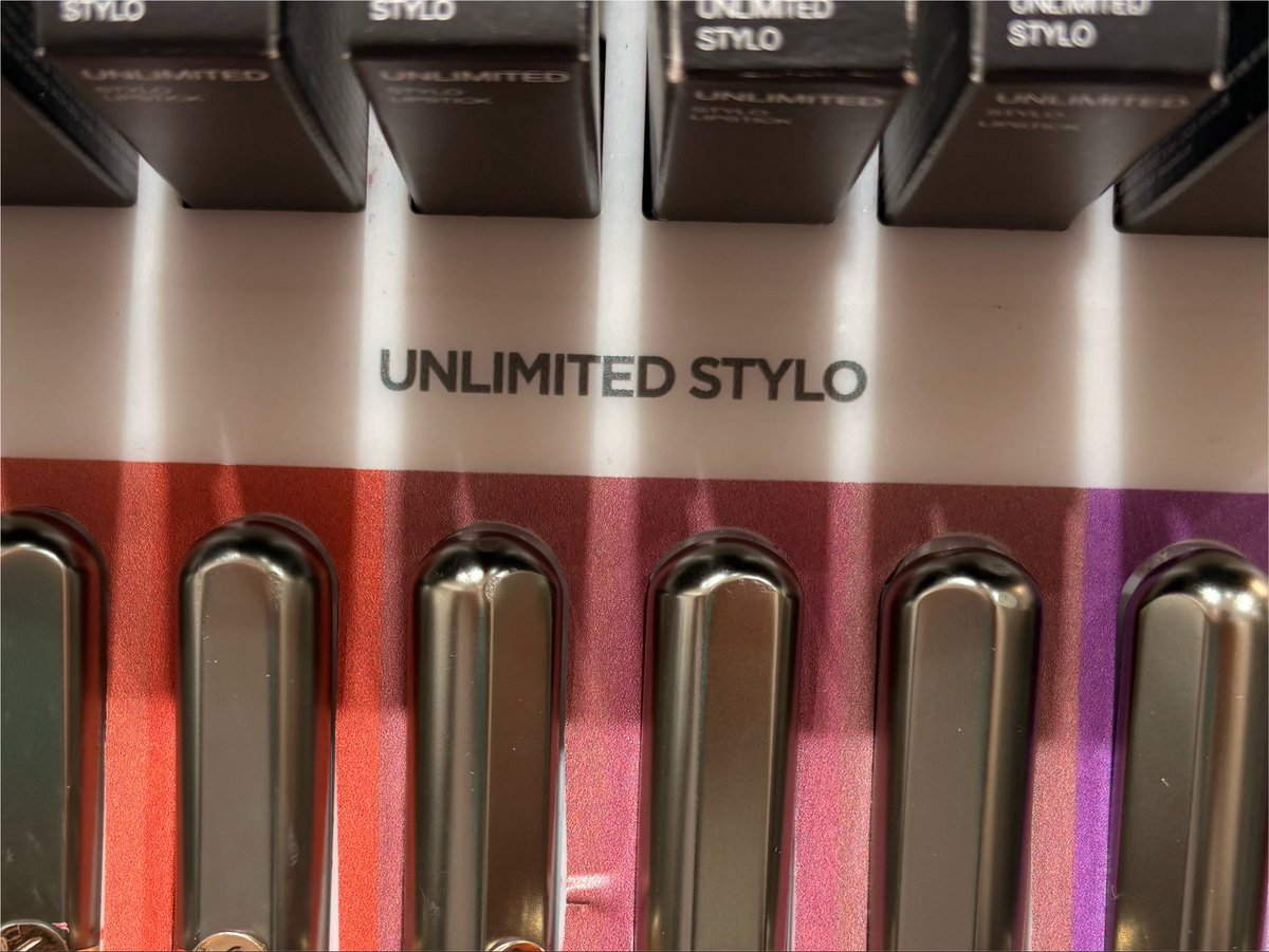 markiplier0718's tweet photo. I read ultimate styro 🫩🫩🫩 https://t.co/k5dMTbQT4K