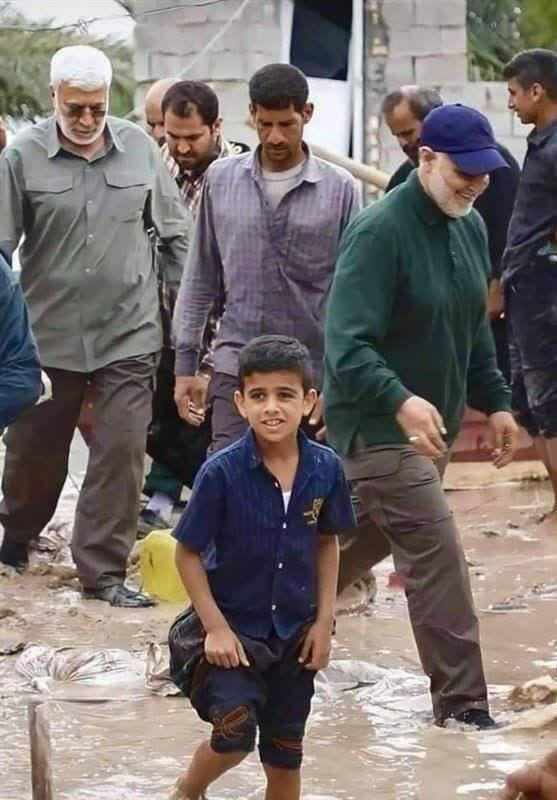 o_Fatemeh_o's tweet photo. تویی آن خاطره تکرار نشدنی

" جنوب " https://t.co/5pZQZw4wWc