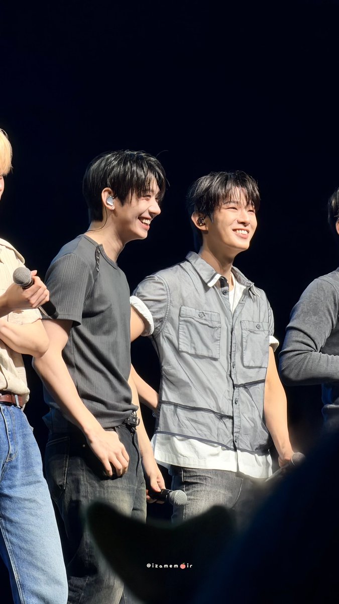 izamemoir's tweet photo. Seeing that smile in person is the best thing I could ever ask for 🫶 https://t.co/ZW1uqp7G8z