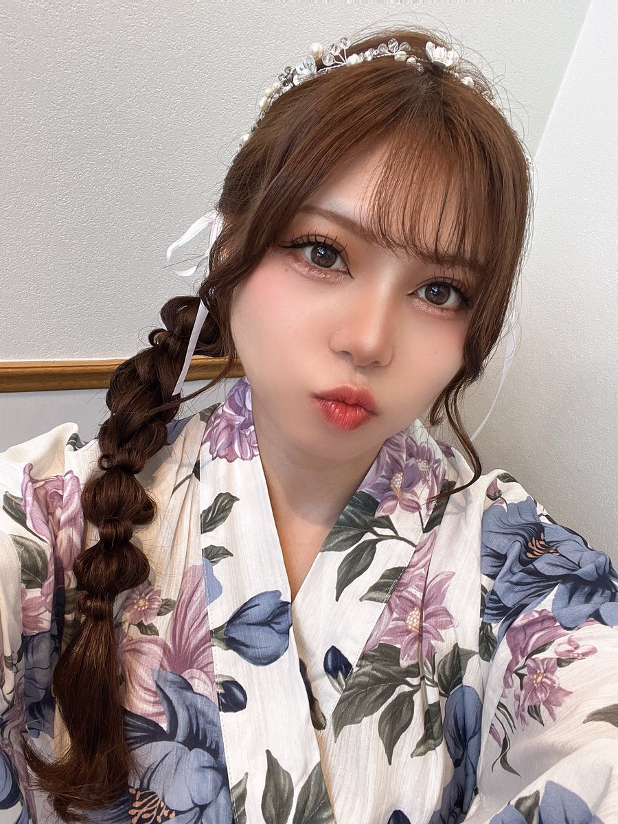 ___Ochqn_'s tweet photo. 🏮👘🎆🎇 https://t.co/ZygPEOhNNA