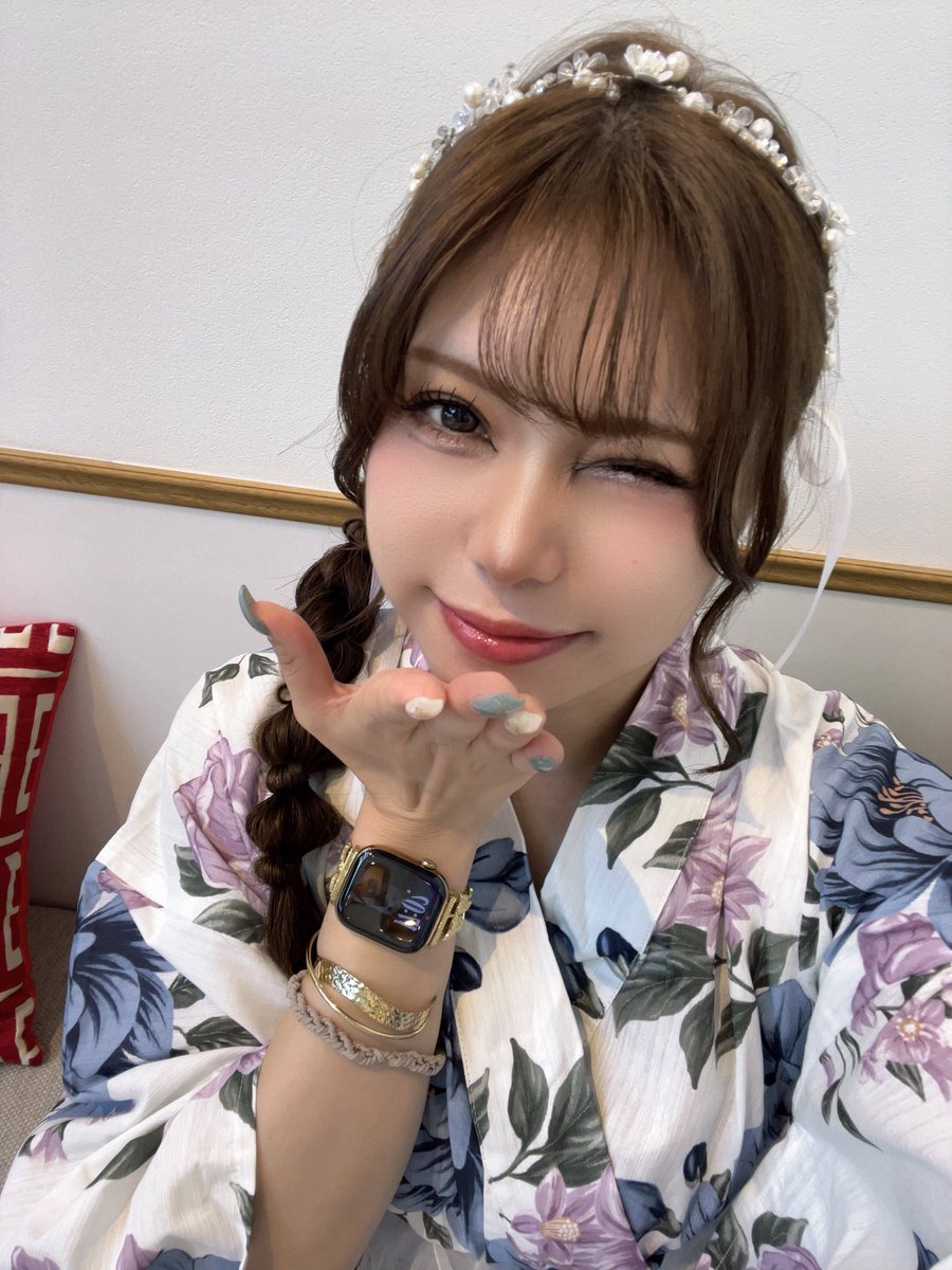 ___Ochqn_'s tweet photo. 🏮👘🎆🎇 https://t.co/ZygPEOhNNA