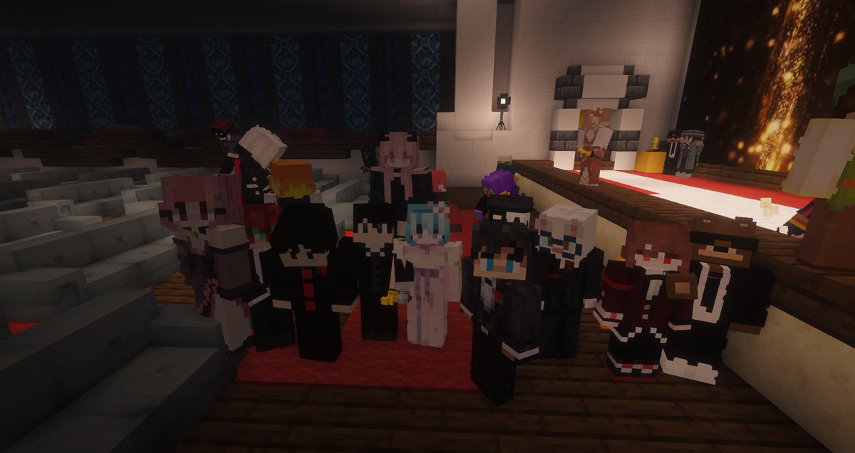 Pandita737r's tweet photo. ☀️Un verano inolvidable☀️
¡Qué hermoso verano fue este! Tuvimos nuestro primer evento de minecraft que fue todo un éxito ‘En Obras’ y ganamos un premio por ‘Vtuber del Año’. Después de unos meses muy feos, por fin las cosas han estado mejorando. 
🩵Agradezco todo su apoyo y amor, han sido los mejores conmigo. No puedo agradecerles lo suficientemente por lo feliz que me han echo, los quiero mucho✨

🎨 @KaizenYumiko 

#vtubers #twitch #drawing #summer #youtuber