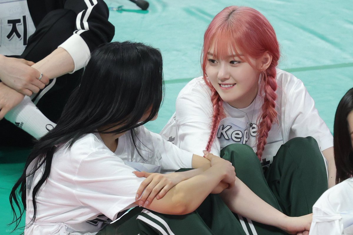 zinebAmira11's tweet photo. #Kep1er #케플러 #김채현 #김다연 #채다즈 #CHAEHYUN #DAYEON
#CHAEDA
🐯🐿️🖤🖤
chaeda
chaeda ships together 😍
in ISAC 2024 🏟️ https://t.co/K0OHakQlK5