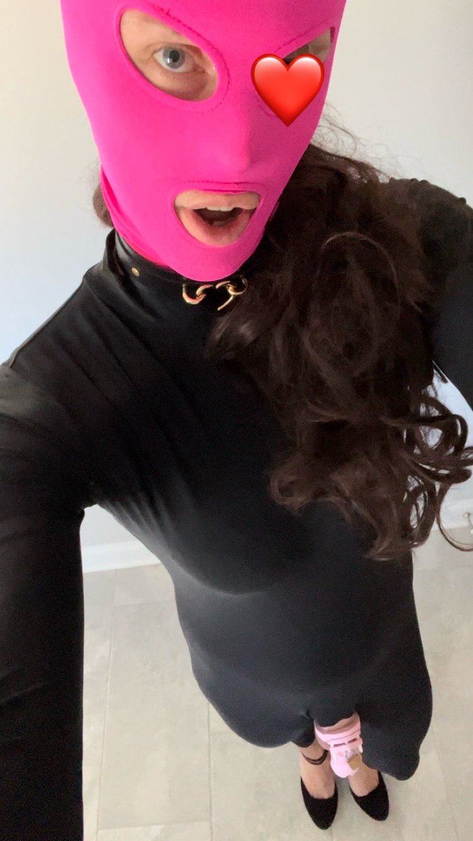 b00tyyl0ader's tweet photo. I love being an anonymous fuck doll. #chastity #mask #sexdoll #fuckdoll https://t.co/ulxQ8xsf5W